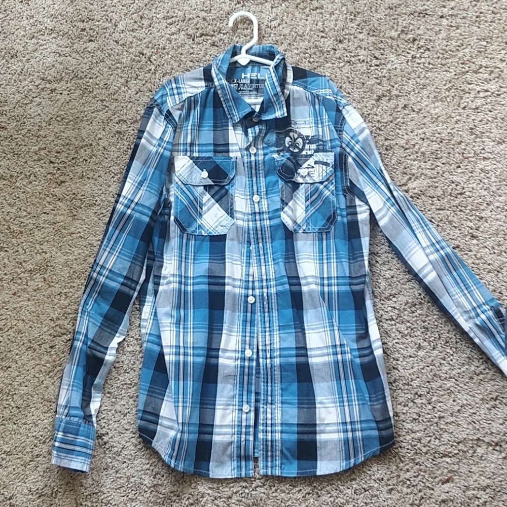 Helix long sleeve button up shirt